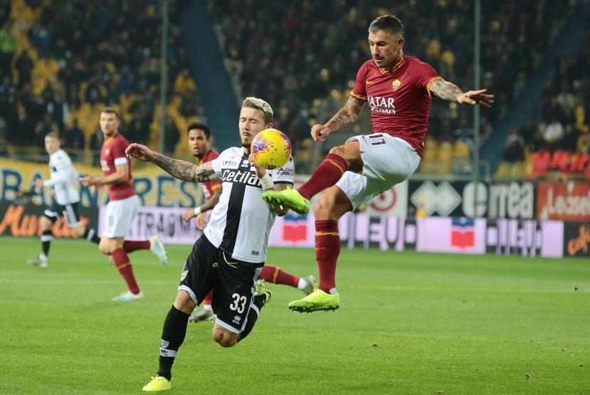 Ersun Yanal, Kolarovu açıkladı