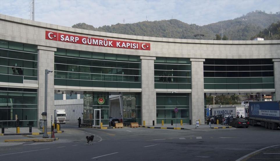 Sarp Sınır Kapısında TIR kuyruğu