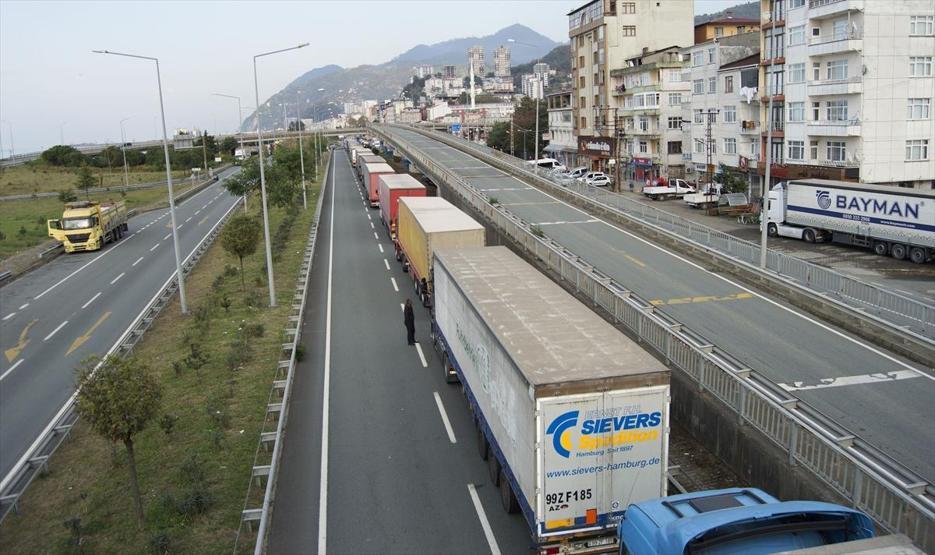 Sarp Sınır Kapısında TIR kuyruğu
