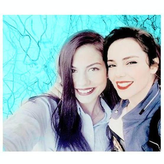 Demet Özdemir ile Yağmur Tanrısevsin yakın arkadaş çıktı