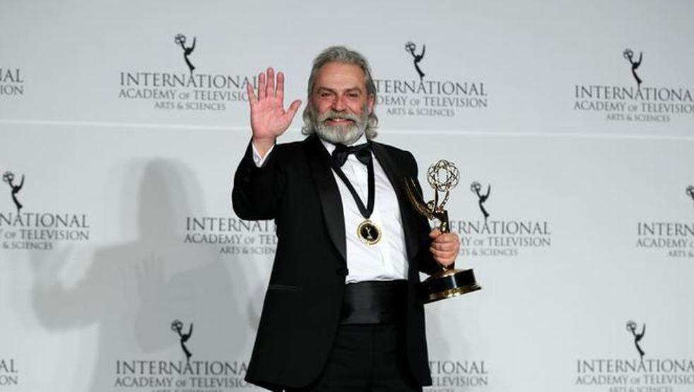 Haluk Bilginer, Ev ne zaman müsait diyen İrem Saka cevap verdi
