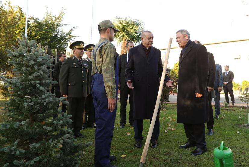 Cumhurbaşkanı Erdoğan‘dan tezkeresine 10 gün kalan askere hediye