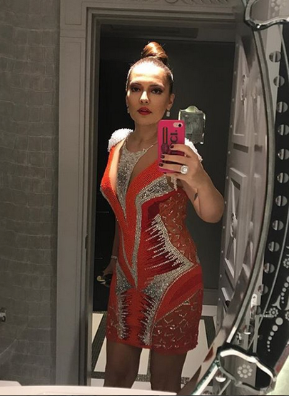 Demet Akalının yeni imajı olay oldu