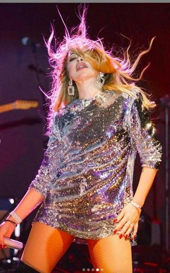 Küslük sona erdi Hadise sosyal medyadan paylaştı