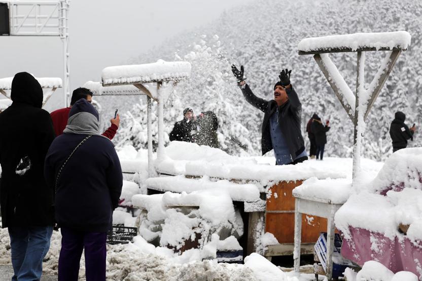 Zigana Dağında kar kalınlığı 15 santimi geçti