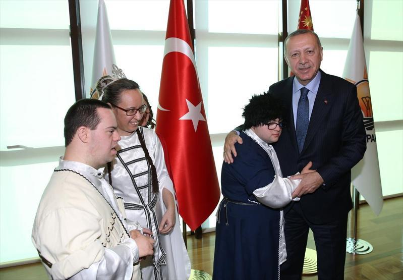 Cumhurbaşkanı Erdoğan sporcular kabul etti