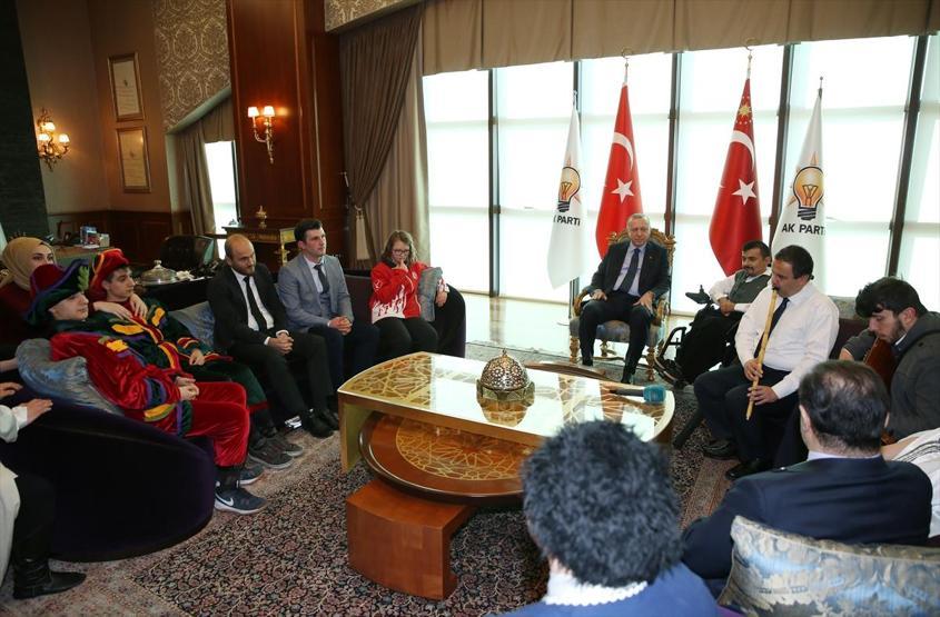 Cumhurbaşkanı Erdoğan sporcular kabul etti