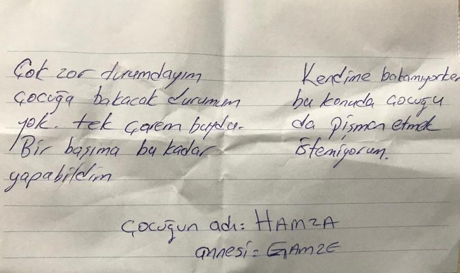 Çocuğunu AVMde bırakan anne zorla duruşmaya getirildi