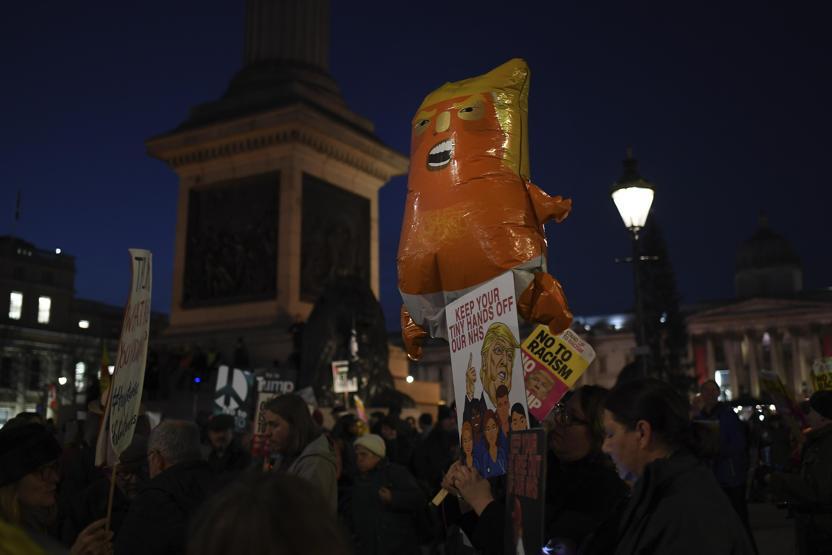 Londrada Trumpa tepki