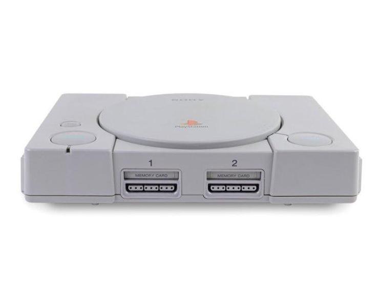 25. yıldönümüne özel PlayStation 1i parçalarına ayırdılar