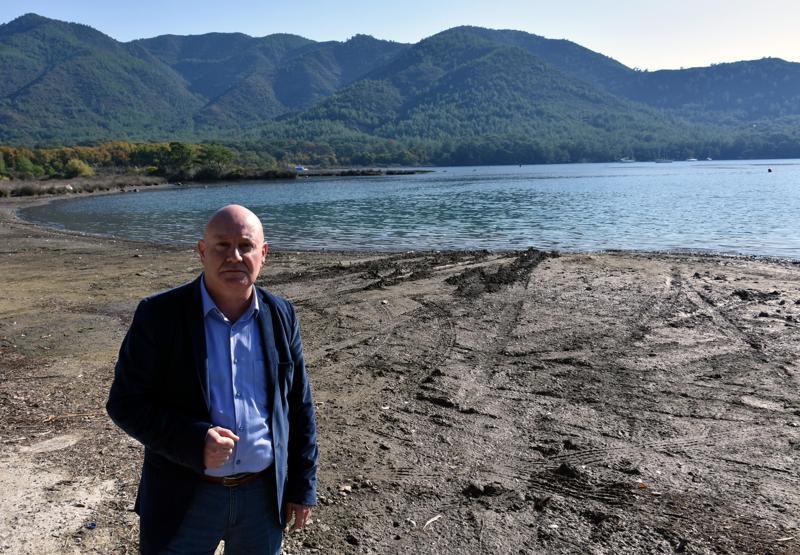 Denizin ortasında adacıklar oluştu