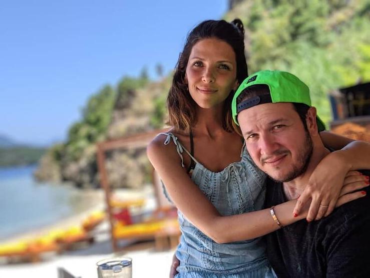 Şahan Gökbakar eşinin desteğiyle bir yılda 35 kilo verdi