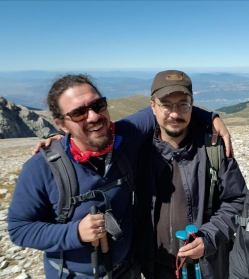 Kayıp dağcıların montunun bulunduğu yere özel termal drone sevk edildi