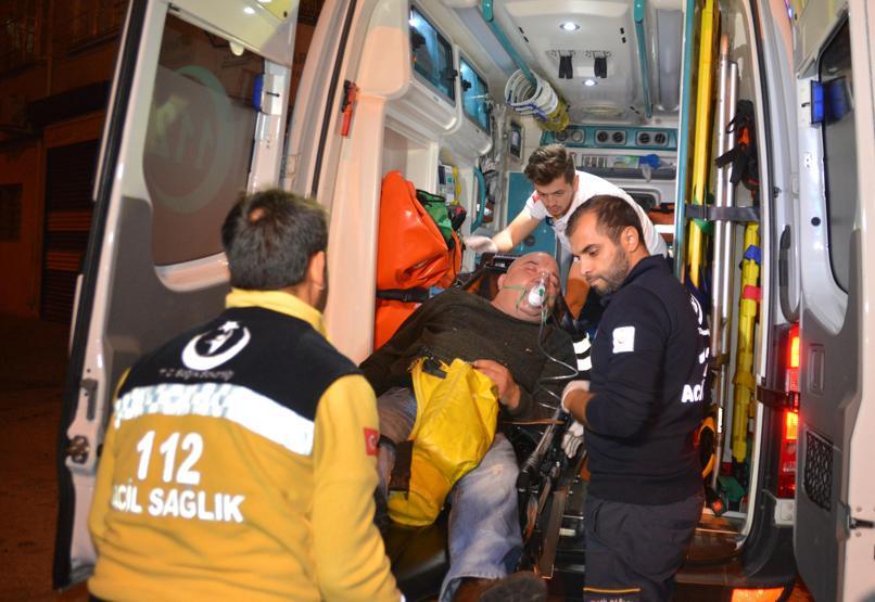 İş yeri yangınında bir kişi dumandan etkilendi