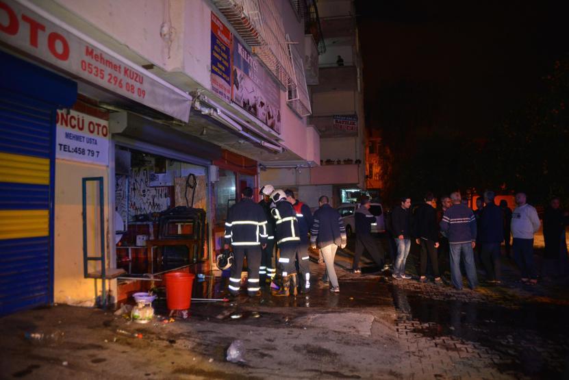 İş yeri yangınında bir kişi dumandan etkilendi