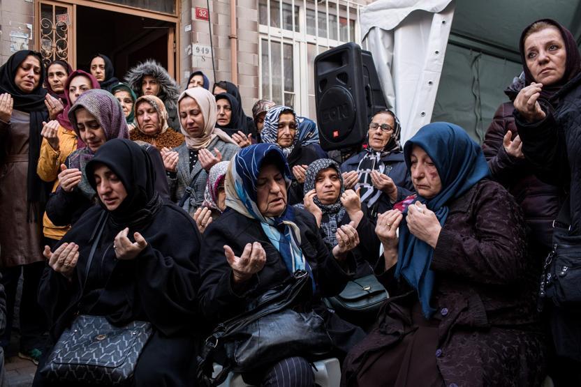 Şehit Esma Çevik son yolculuğuna uğurlandı