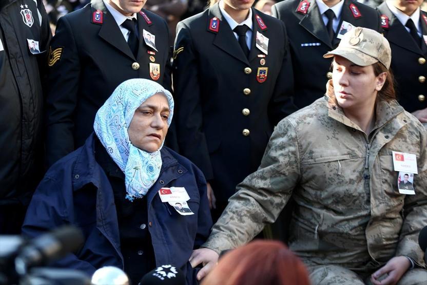 Şehit Esma Çevik son yolculuğuna uğurlandı
