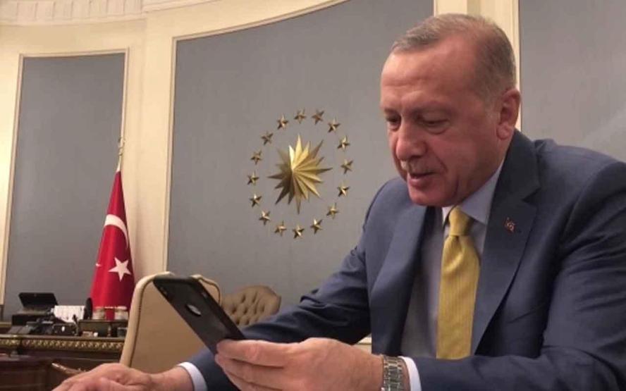 Hatice anne 4 yıllık hasretin ardından oğlu ile kucaklaştı