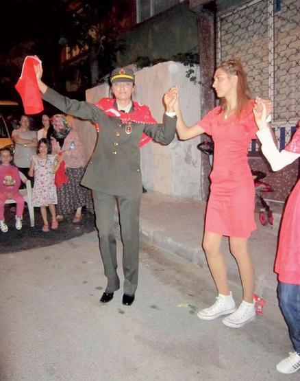 Şehit Astsubay Esma Çevikin hikayesi: Hukuk kazandı, askerliği seçti