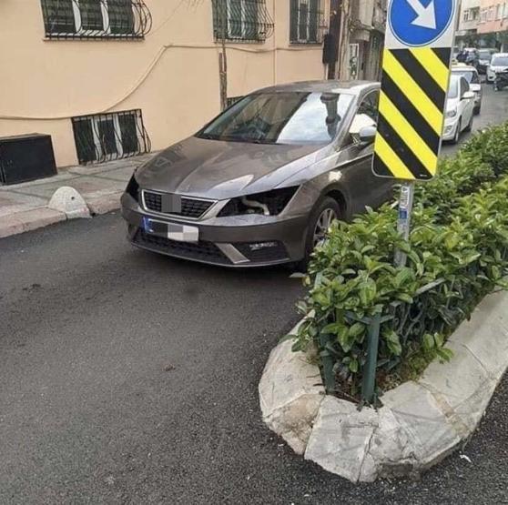 İstanbulda hırsızların hedefi araç farları oldu