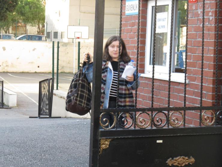 Sınavlar emanetçilere yüzlerce lira kazandırdı
