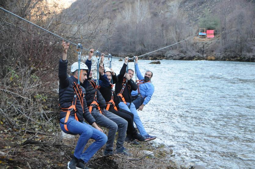 Munzur Vadisinde zipline heyecanı