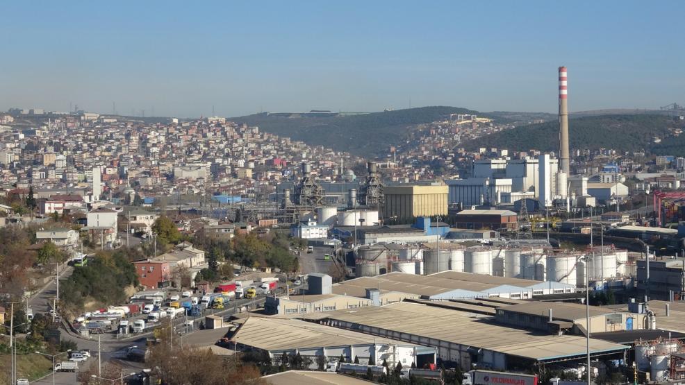 Dilovasındaki hava kirliliği vatandaşı sağlığından ediyor