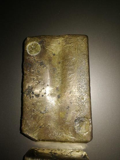 Otomobilde sahte külçe altın ele geçirildi