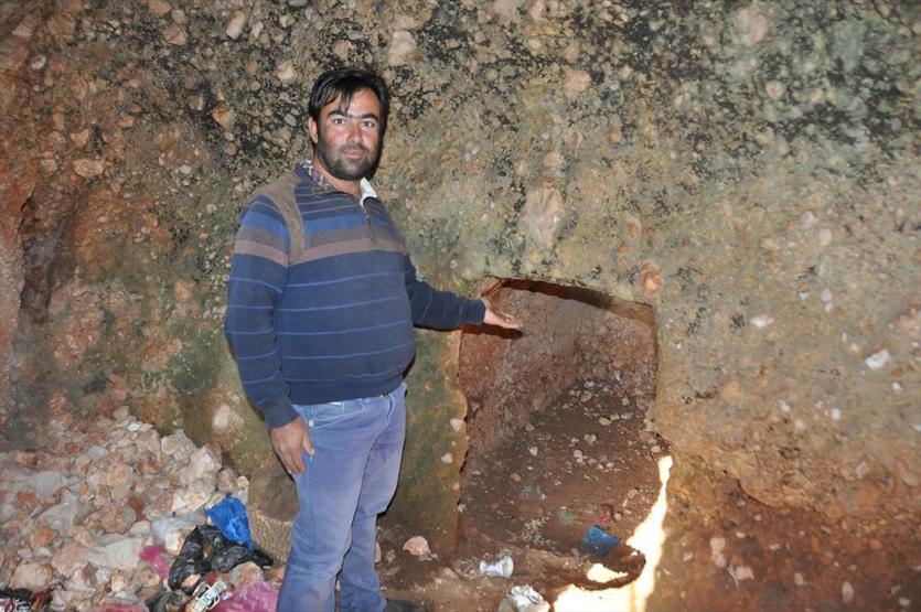 Roma dönemine ait kaya mezar bulundu