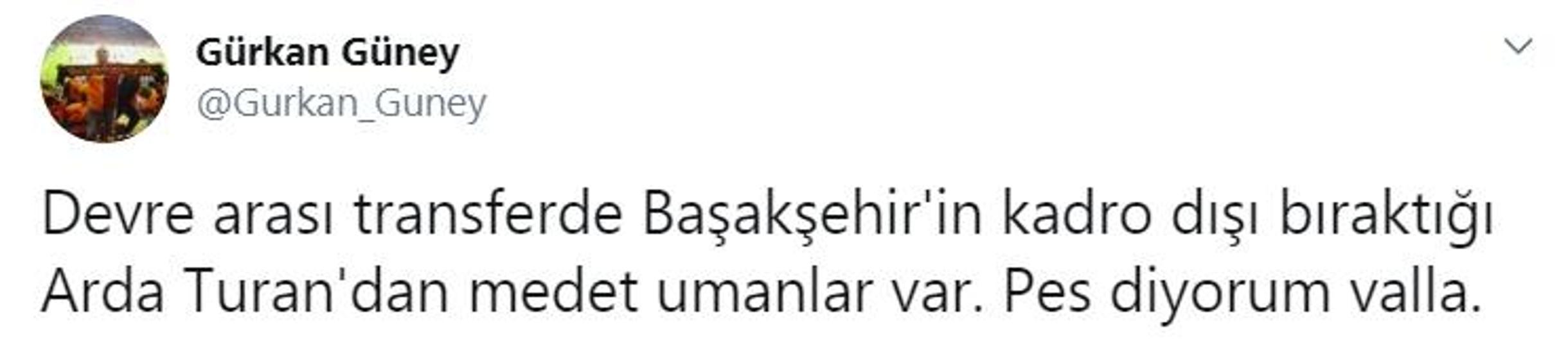 Arda Turan göz kırptı