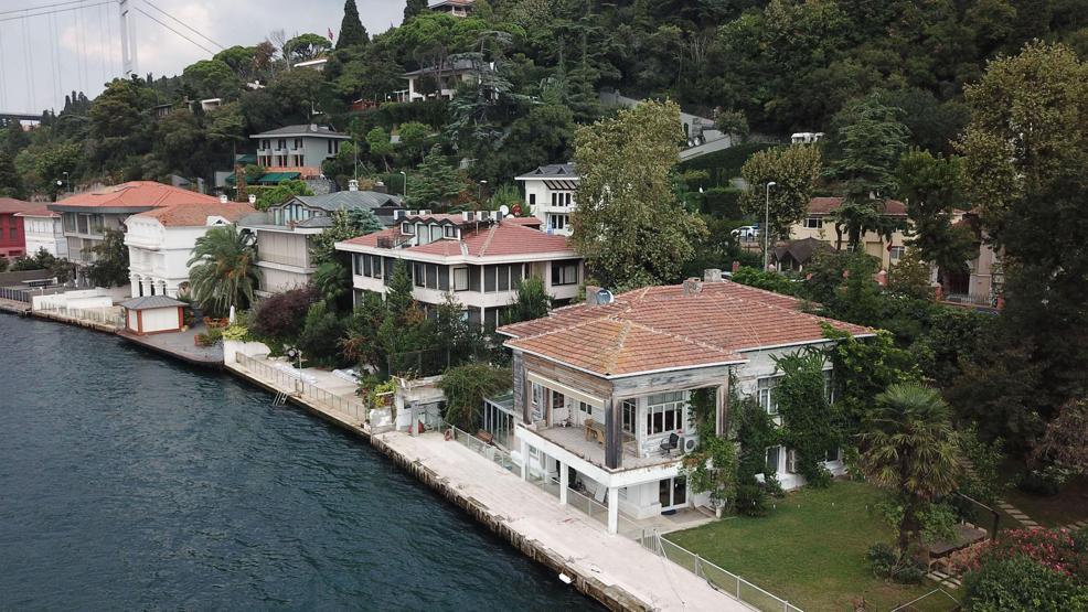 Boğaz’da 10 milyar TL değerinde satılık 71 yalı