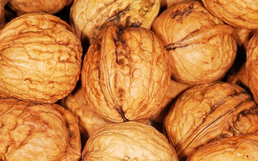 Cevizin faydaları - Ceviz suyu faydalı mı zararlı mı Vitaminleri neler
