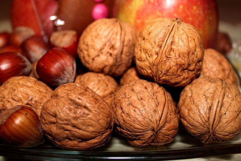Cevizin faydaları - Ceviz suyu faydalı mı zararlı mı Vitaminleri neler