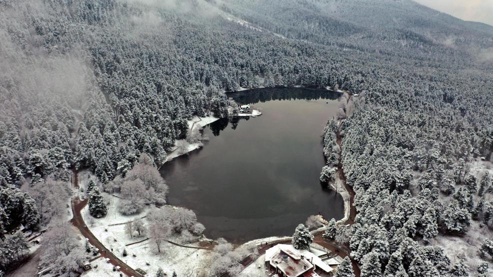 Gölcük Tabiat Parkında kar manzaraları