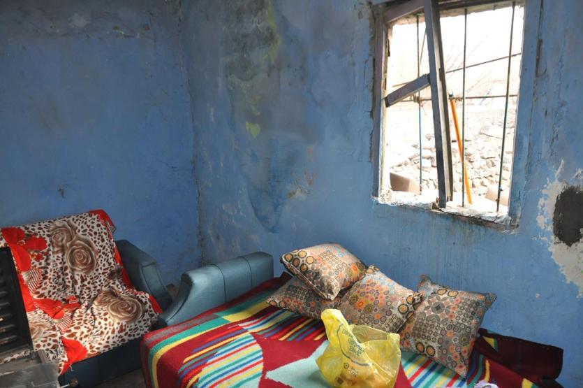 Kars’ta 70 yaşındaki ninenin eksi 10’da yaşam mücadelesi