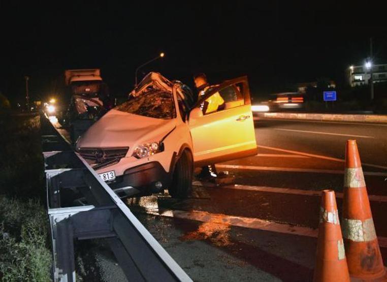 Avukat çift ve oğullarının ölümüne neden olan TIR şoförüne 1 yıl 8 ay hapis