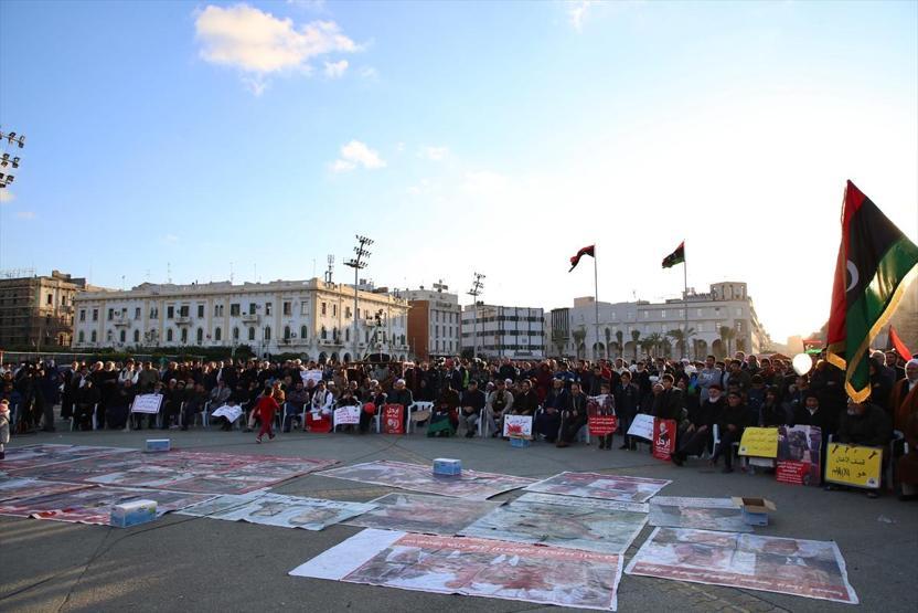 Libyanın başkentinde Türkiyenin tezkere kararı kutlandı
