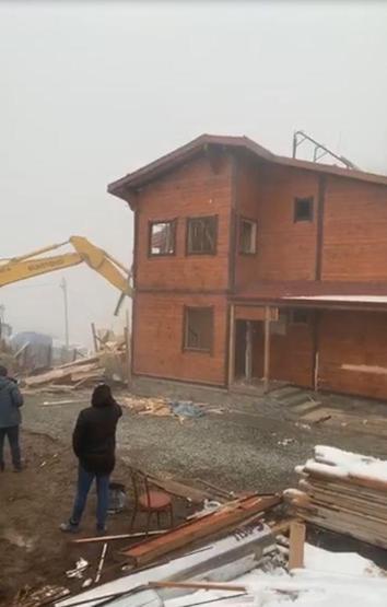 Uzungölde son durum Yıkımlar sürüyor