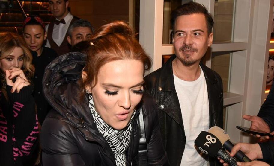 DJ Erdem Kınay yeni yaşını arkadaşlarıyla kutladı