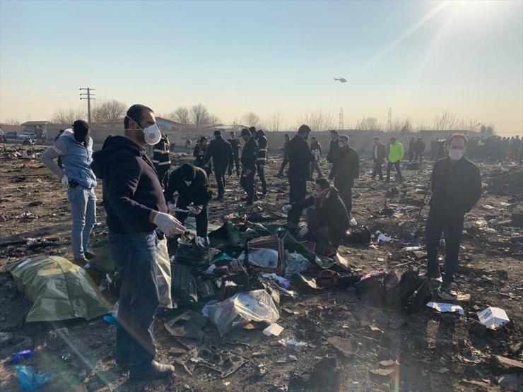 Ukrayna Havayollarına ait uçak düştü: İşte ilk görüntüler