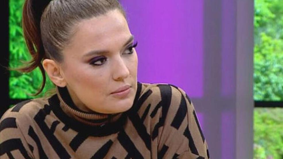 Demet Akalın, orkestra çalışanlarını kovdu mu