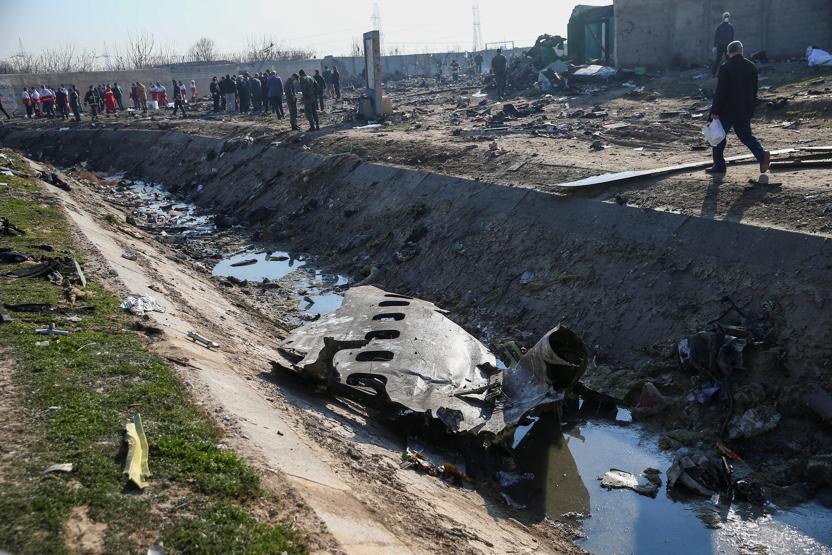 Son dakika... İranda düşen uçakla ilgili şaşırtan açıklama: Füze veya bomba olabilir