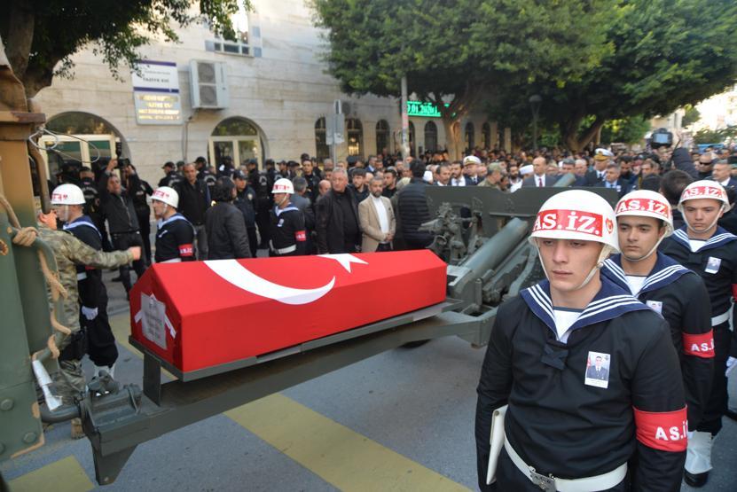 Resulayn şehitleri son yolculuklarına uğurlandı