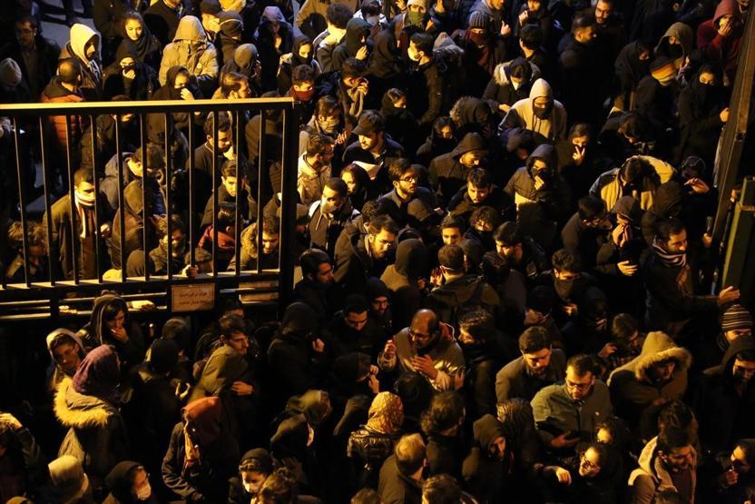 Tahran karşıtı: Yalancılar istifa