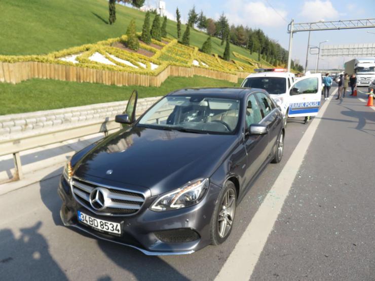 Ataşehirde yol kavgasında silahlar konuştu
