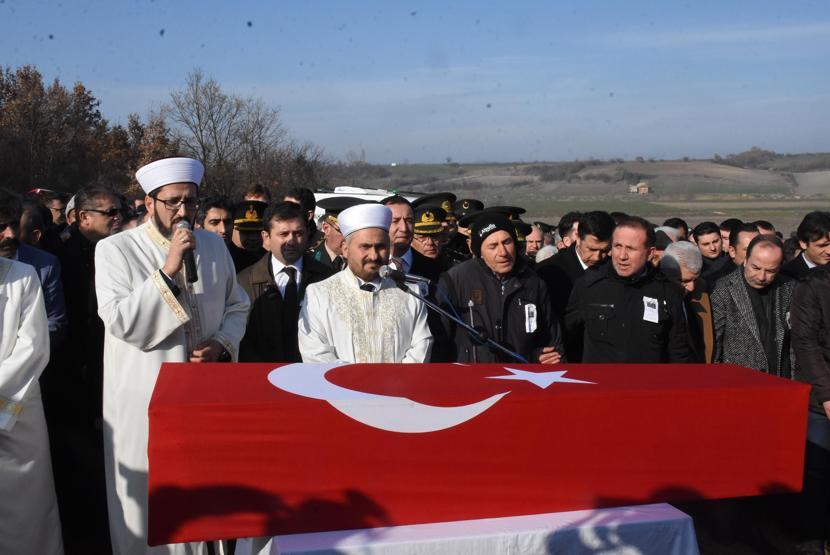 Şehit Uzman Çavuş Edirnede gözyaşlarıyla uğurlandı