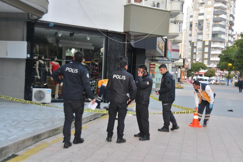 10. kattan düşen kadın yaşamını yitirdi