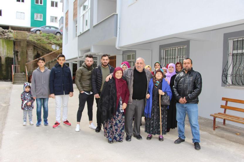 Apartman sakinleri: Açık cezaevinde gibi yaşıyoruz