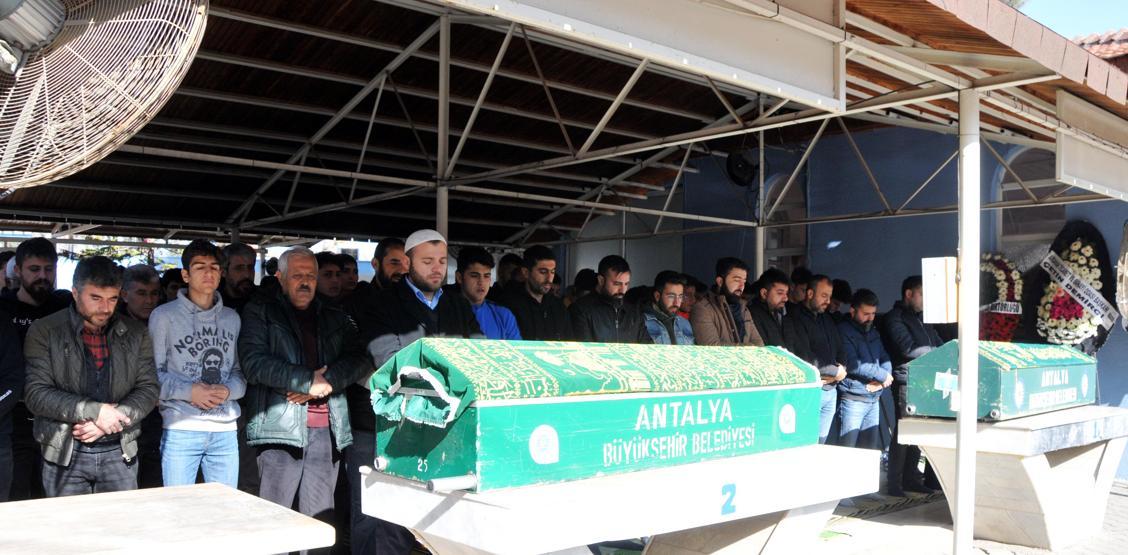 16 yaşındaki Cemal gözyaşları ile toprağa verildi
