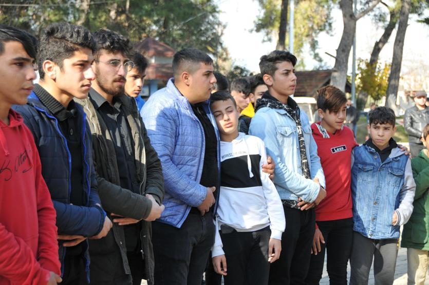 16 yaşındaki Cemal gözyaşları ile toprağa verildi